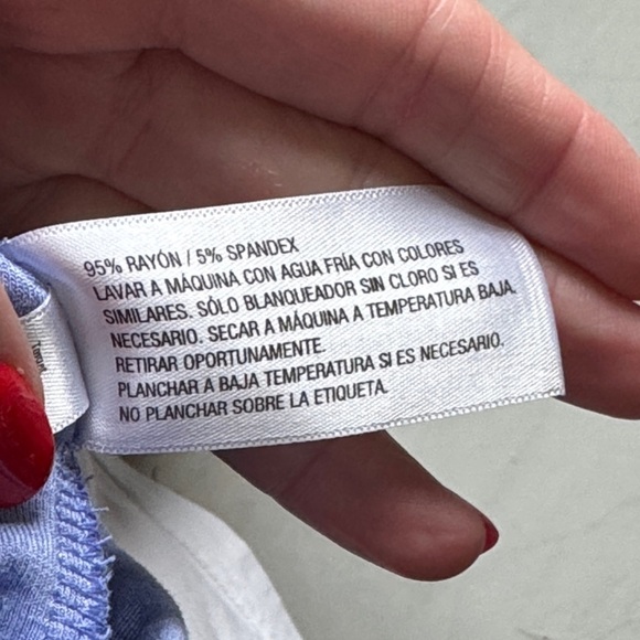 A New Day Lavender V-Neck Women's Top - Picture 8 of 8